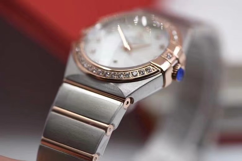 오메가 컨스틸레이션 세드나 골드 25mm 4